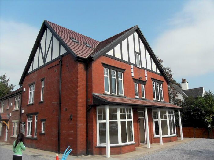 1 Bedroom Apartment To Rent In Briarfield Gardens, Huddersfield, HD5