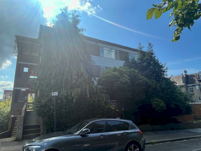 1 Bedroom Flat To Rent In Wilbury Villas, Hove, BN3