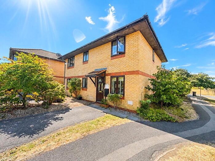 2 Bedroom Semi Detached House For Sale In Burano Grove, Wavendon Gate, MK7