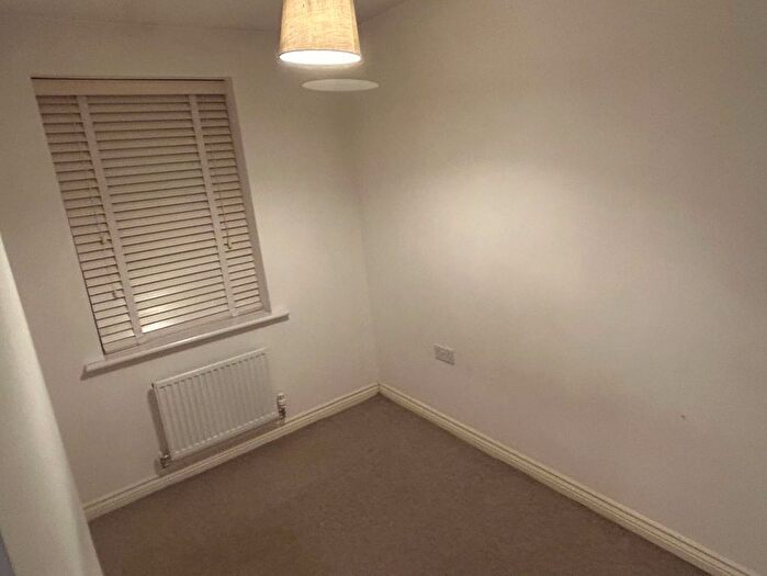 3 Bedroom Terraced House For Sale In Erickson Gardens, Bromley, BR2