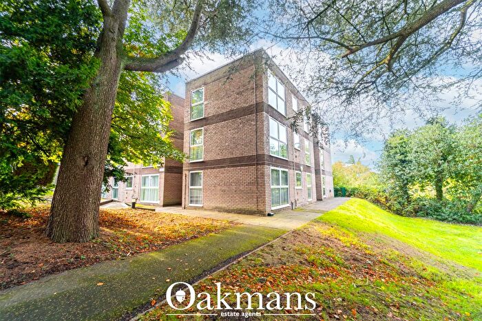 2 Bedroom Detached House For Sale In Seymour Close, Selly Park, Birmingham, B29