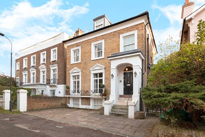 5 Bedroom Detached House For Sale In Ravenscourt Square, Ravenscourt Park, Hammersmith, W6