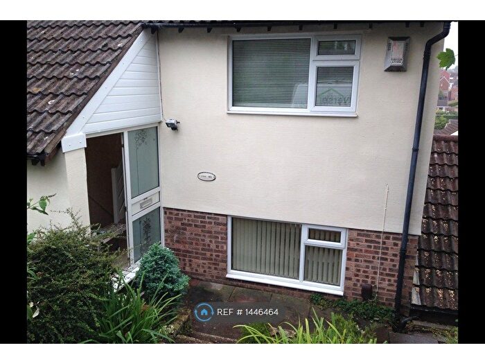 2 Bedroom Semi-detached House To Rent In Higher Exwick Hill, Exeter, EX4