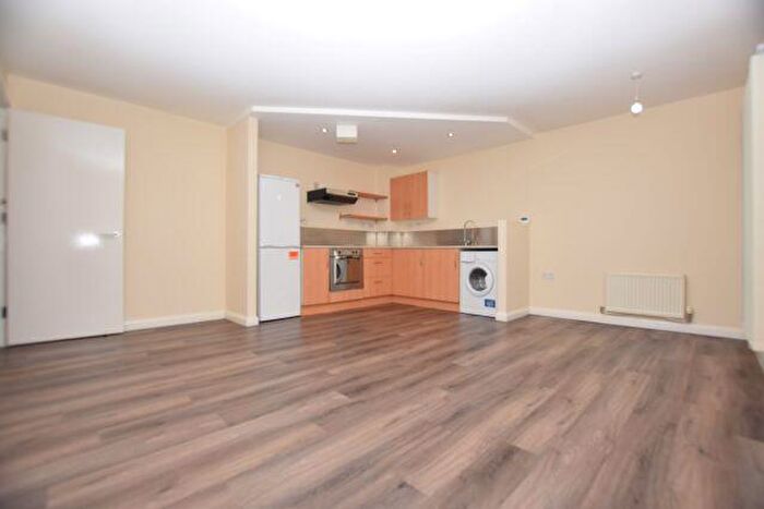 Apartment To Rent In Columbia Place, Fornham Street, Sheffield, S2