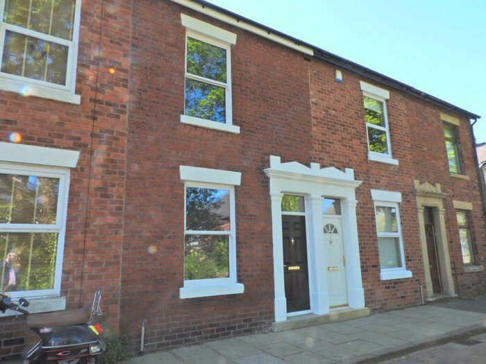 2 Bedroom Terraced House To Rent In Tay Street, Broadgate, PR1
