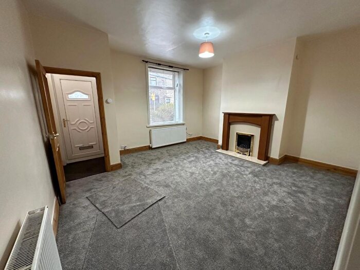 3 Bedroom Terraced House To Rent In Langroyd Road, Colne, BB8