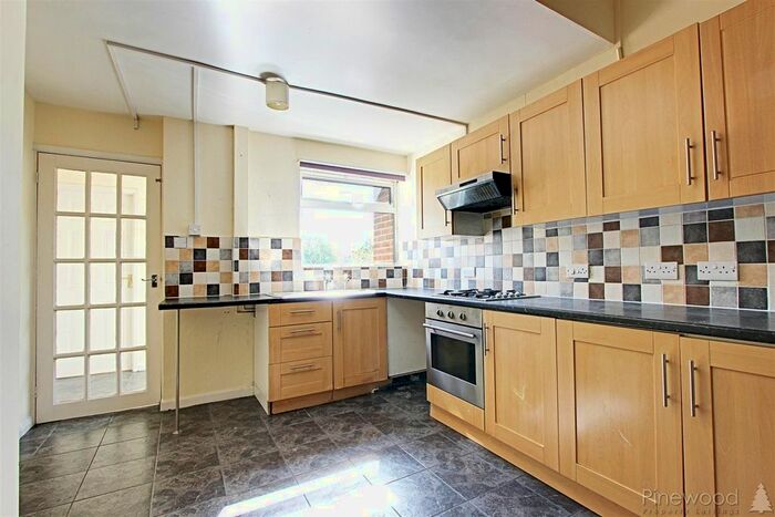2 Bedroom Terraced House To Rent In Derby Road, Chesterfield, Derbyshire., S40
