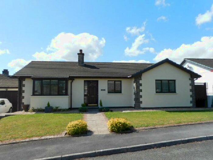 3 Bedroom Detached House For Sale In Dolau Tywi, Manordeilo, Llandeilo, Carmarthenshire., SA19