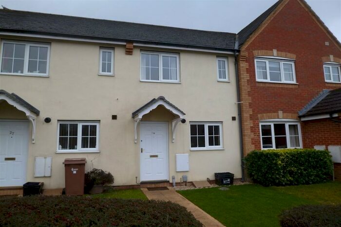 2 Bedroom Terraced House To Rent In Banbury Close, Wokingham, RG41
