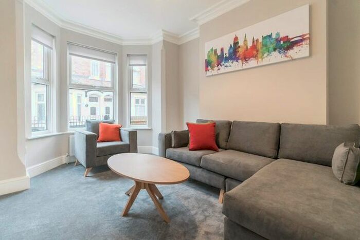 2 Bedroom Terraced House To Rent In Tudor Grove, The Arboretum, Nottingham, NG1