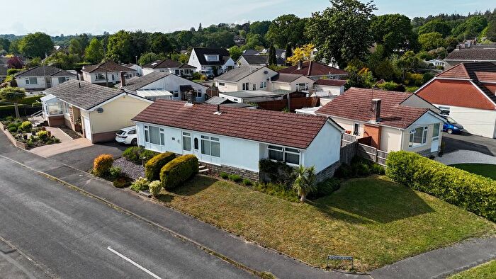 2 Bedroom Bungalow For Sale In Freemans Lane, Wimborne, BH21