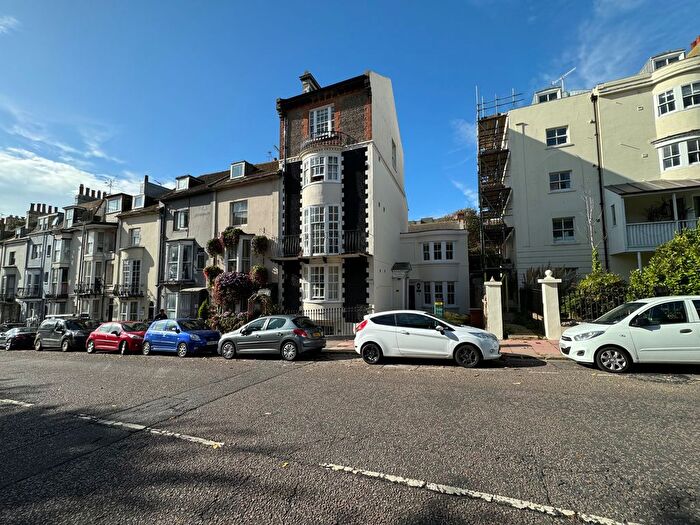 Studio To Rent In Upper Rock Gardens, Brighton, BN2