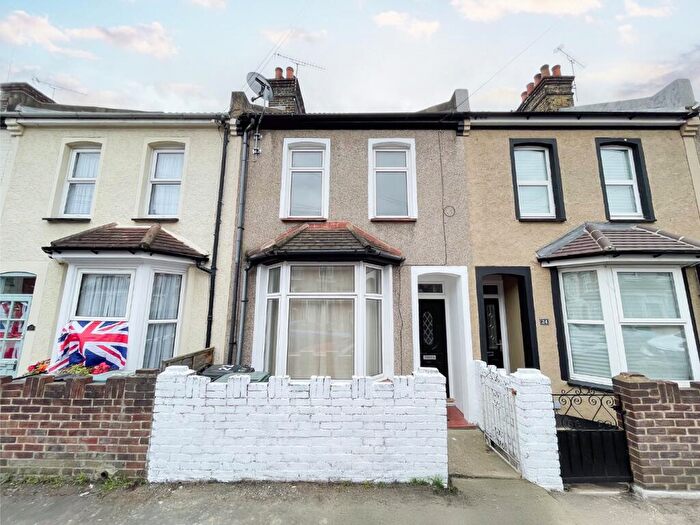2 Bedroom Terraced House To Rent In Granville Road, Gravesend, Kent, DA11