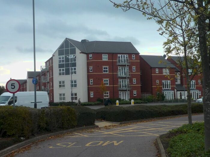 2 Bedroom Flat To Rent In Huxley Court, Stratford On Avon, CV37