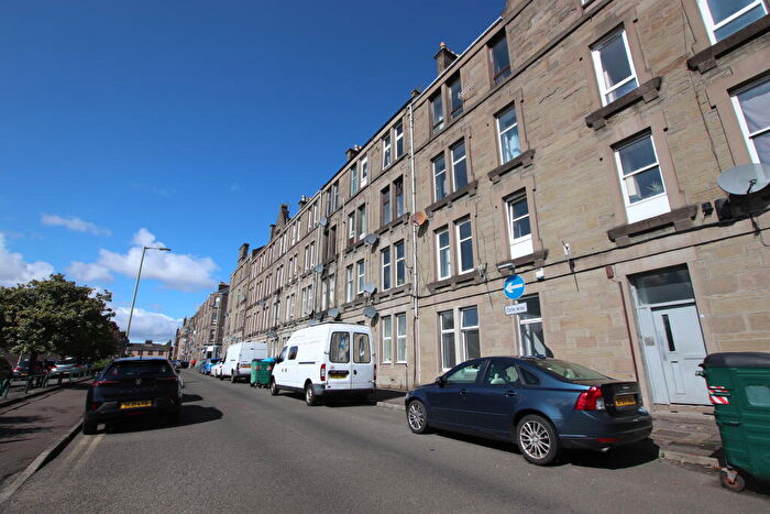 2 Bedroom Flat To Rent In Lyon Street, DD4