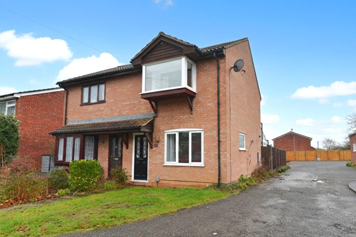 2 Bedroom Semi Detached House For Sale In Rookery Place, Fenstanton, PE28