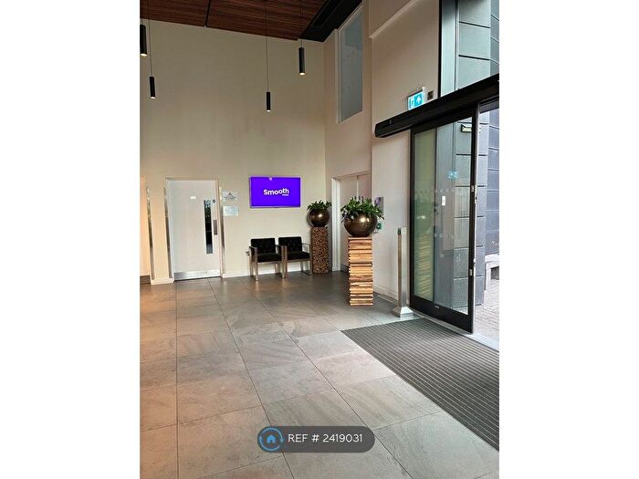 2 Bedroom Flat To Rent In Regent Street, Manchester, M3