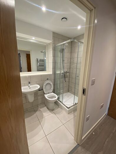 1 Bedroom Apartment To Rent In Oldfield Road, Manchester, Greater Manchester, M5