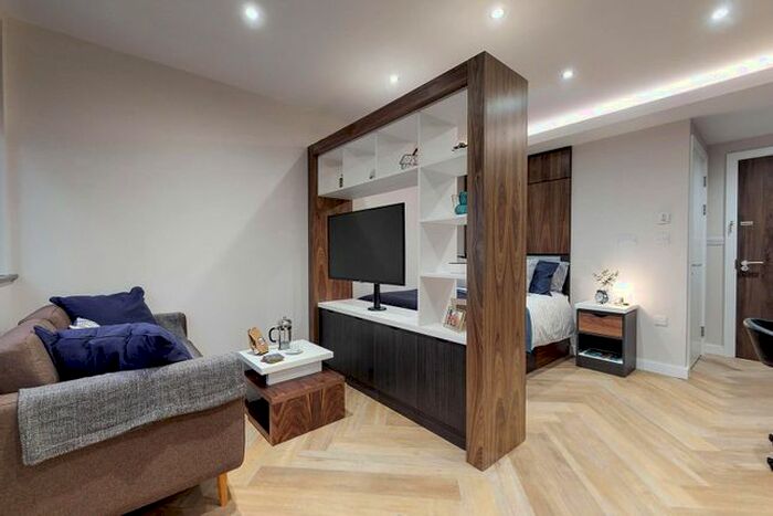 Studio To Rent In Apt, Live Oasis Belgrave Street #, LS2