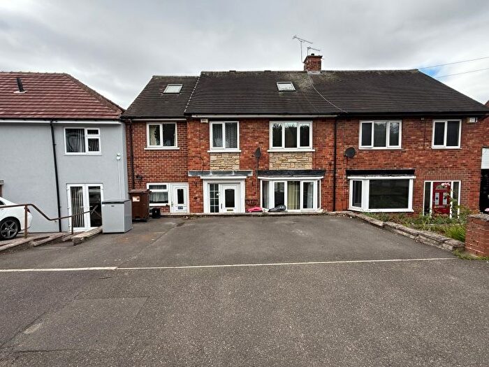 7 Bedroom Semi-Detached House To Rent In Carlingford Road, Broom, Rotherham, S60