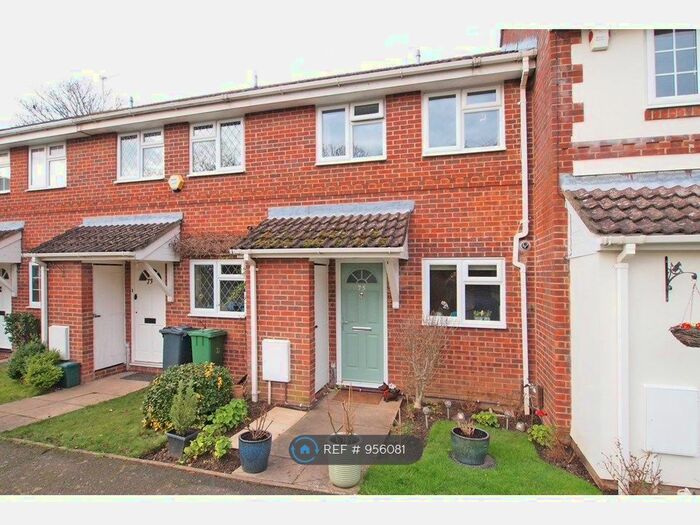 2 Bedroom Terraced House To Rent In Bunbury Way, Epsom, KT17