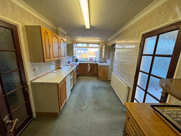 2 Bedroom Semi-Detached House For Sale In Hernefield Road, Birmingham, West Midlands, B34