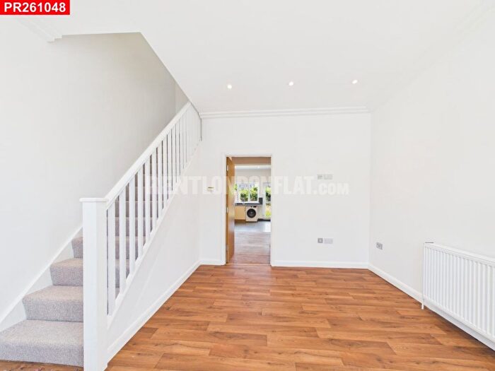 2 Bedroom Semi-Detached House To Rent In Fruen Road, Feltham, TW14