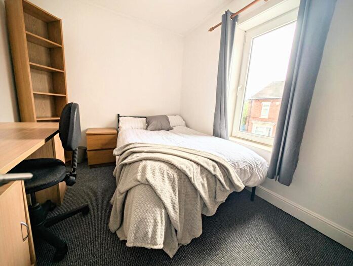 4 Bedroom House To Rent In Derwent Street, Lincoln, LN1