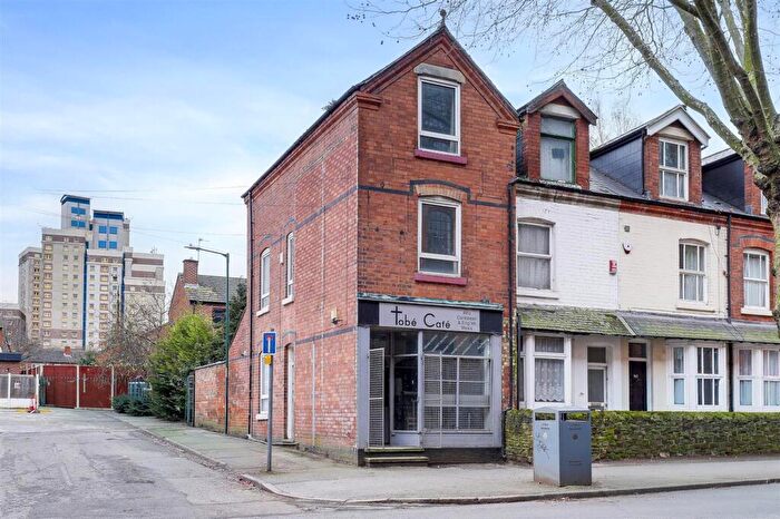 3 Bedroom End Of Terrace House For Sale In Radford Boulevard, Nottingham, NG7