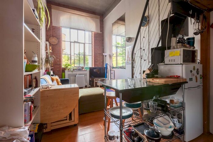 1 Bedroom Flat To Rent In Fairfield Road, Bow, London, E3