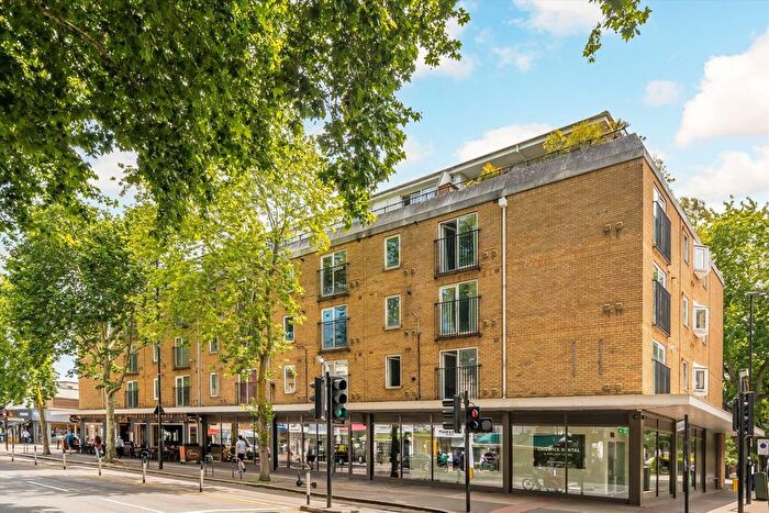 1 Bedroom Flat To Rent In Bourne Place, Chiswick, W4