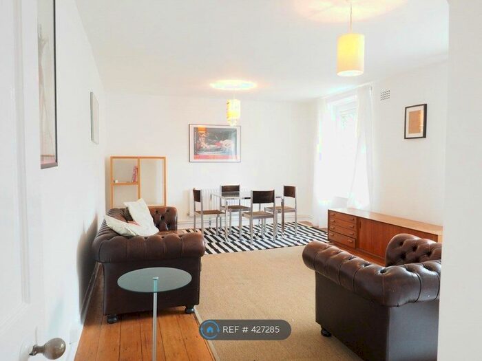 3 Bedroom Flat To Rent In Allerton House, London, N1