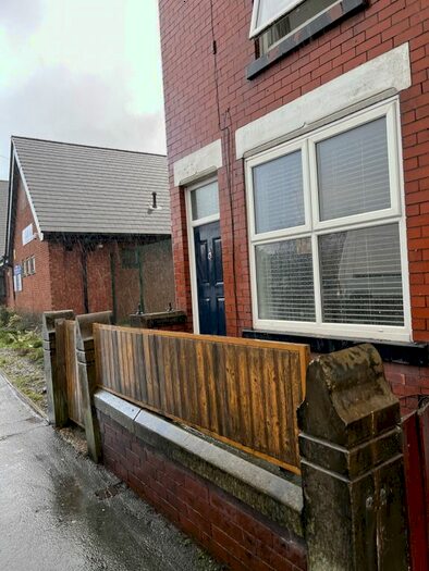 2 Bedroom End Of Terrace House To Rent In Cleggs Lane, Little Hulton M38