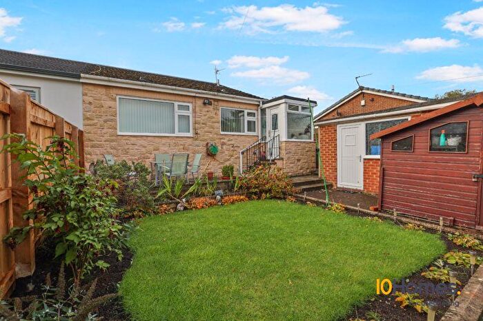 2 Bedroom Semi-Detached Bungalow For Sale In Lovely Bed Bungalow, Harleston Way, Gateshead, NE10