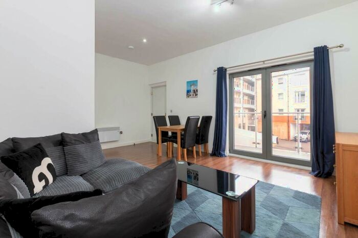 1 Bedroom Apartment To Rent In Kenyon Forge, Kenyon Street, B18