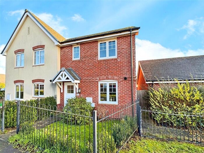 3 Bedroom Semi Detached House For Sale In Eton Dorney Walk, Woolwich Way, Andover, Hampshire, SP11