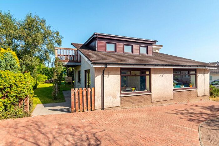 5 Bedroom Detached Bungalow For Sale In Hillside Terrace, Milton Of Campsie, G66