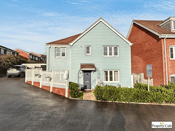 5 Bedroom Detached House For Sale In Spring Close, Bexhill-On-Sea, TN39