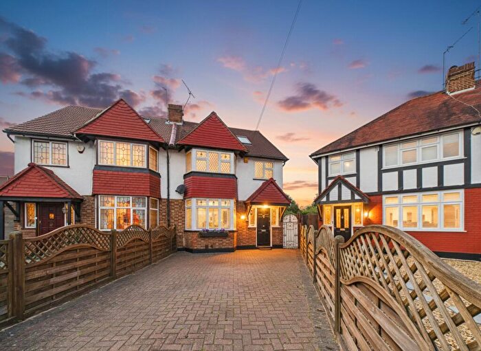 5 Bedroom Semi Detached House For Sale In Cherry Close, Ruislip, HA4