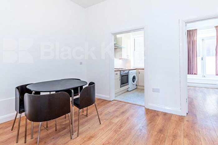 2 Bedroom Flat To Rent In Camden High Street, Camden, NW1