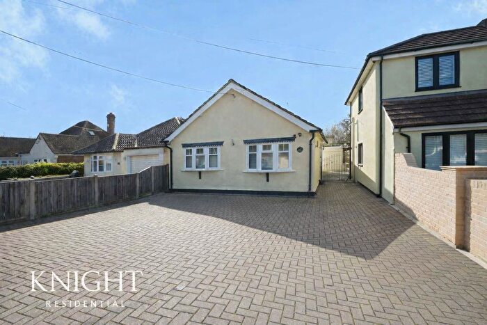3 Bedroom Detached Bungalow For Sale In Halstead Road, Stanway, Colchester, CO3
