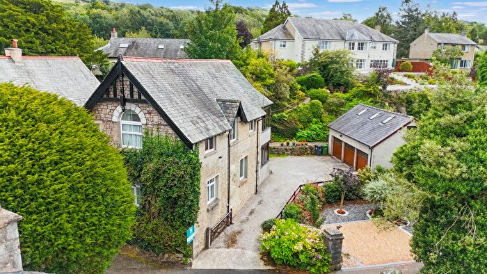 4 Bedroom End Terrace House For Sale In Redhills Road, Arnside, LA5