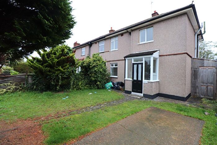 3 Bedroom Semi Detached House To Rent In Duke Road, Barkingside, IG6