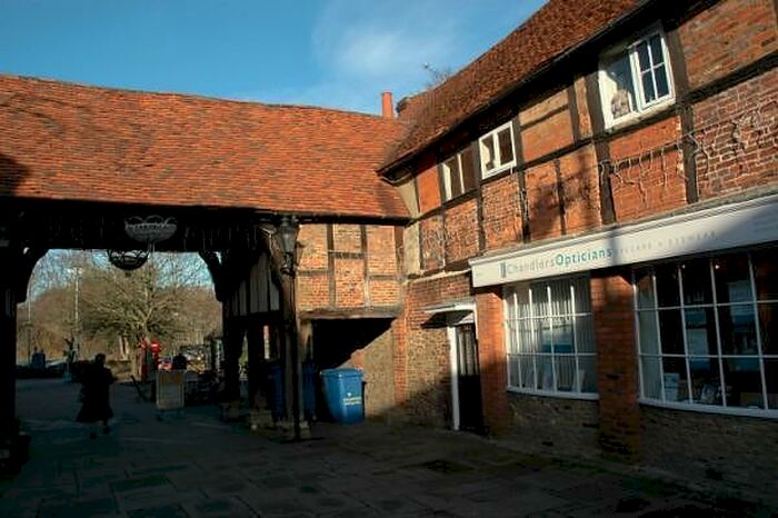 1 Bedroom Maisonette To Rent In Bedroom Maisonette St Floor In Godalming, GU7