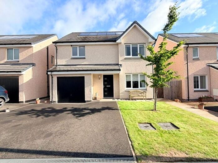 4 Bedroom Detached House For Sale In Ronald Paton Crescent, West Mill, Glenrothes, KY7
