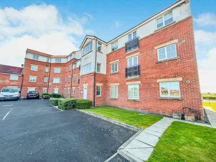 2 Bedroom Flat For Sale In Stamfordham Court, Ashington, Northumberland, NE63