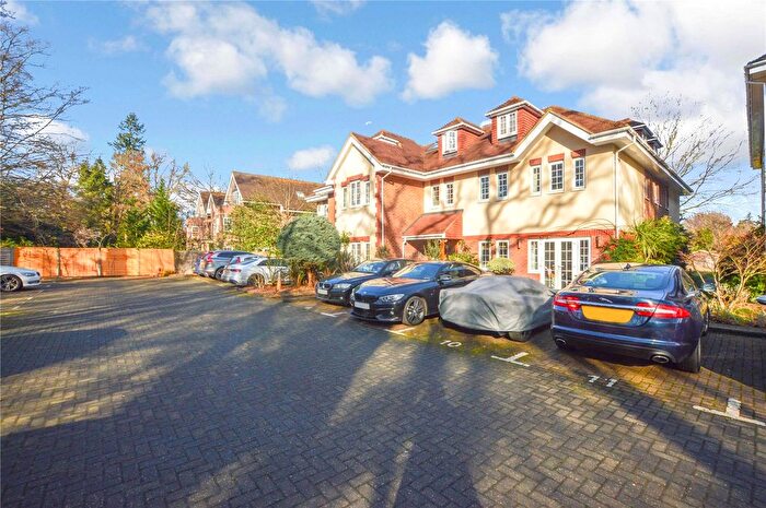 1 Bedroom Flat To Rent In Woodham Place, Sheerwater Road, Woodham, Surrey, KT15