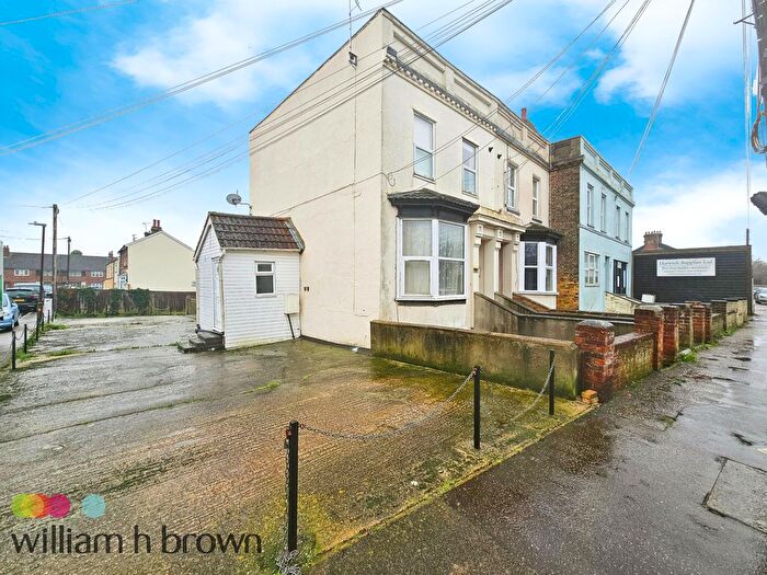 1 Bedroom Flat To Rent In Stour Road, Harwich, CO12