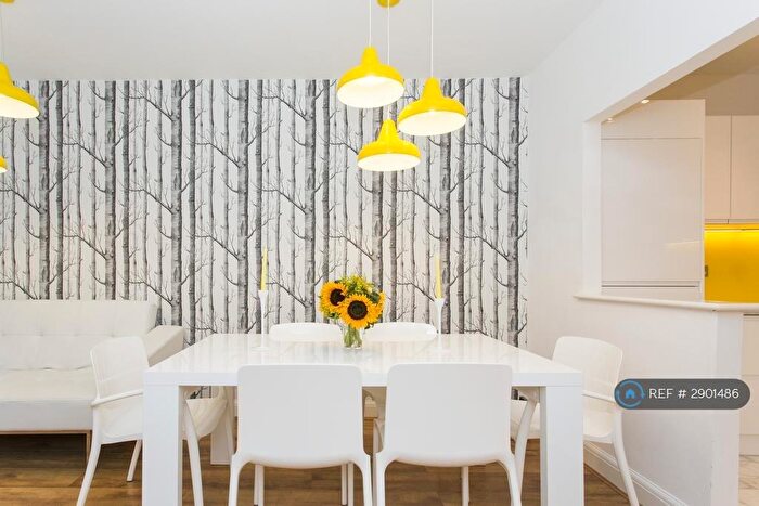 2 Bedroom Flat To Rent In Bartholomew Close, London, EC1A