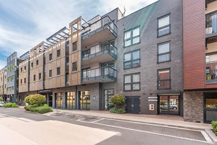 1 Bedroom Flat For Sale In Howard Road, Stanmore, HA7